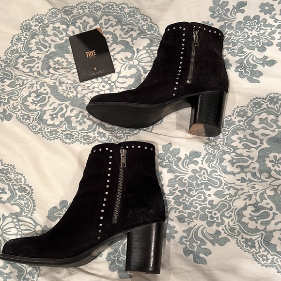 Frye Addie Stud Double Zip boots - Picture 3 of 12